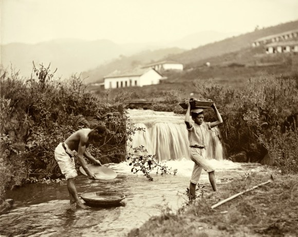 lavagem-do-ouro-minas-gerais-1880-foto-marc-ferrez_acervo-instituto-moreira-salles